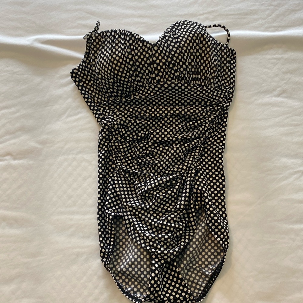 Magic Suit swimming suit. Tummy control.